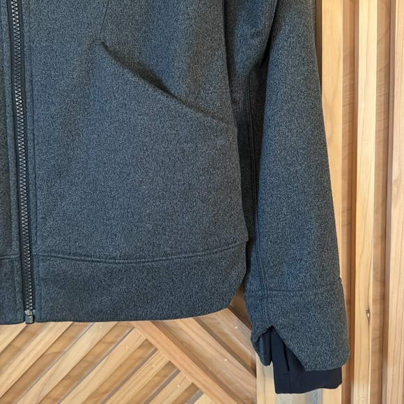 Ivivva Jacket - Picture 4 of 9